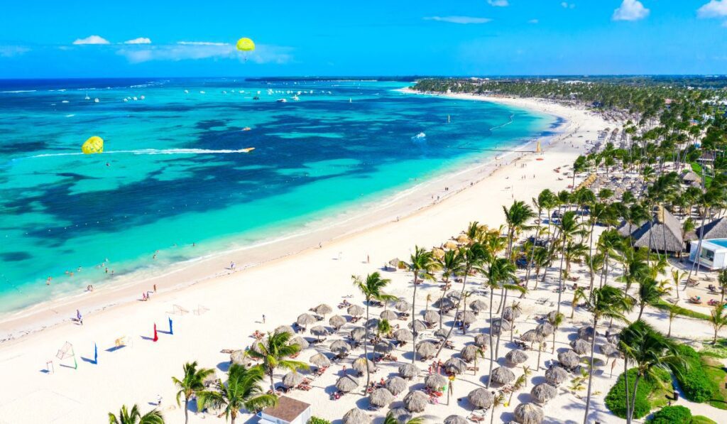 Why are Mexicans suddenly flocking to the Dominican Republic (and what it means for Punta Cana) Why Are Mexicans Suddenly Flocking To The Dominican Republic (and